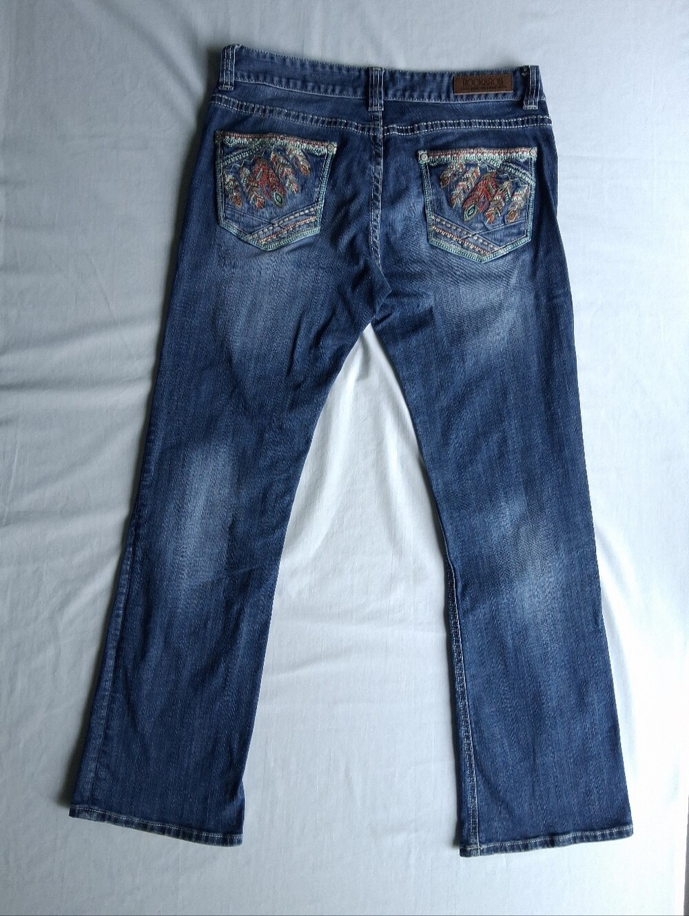 Rock & Roll Denim Jeans Lowrise Bootcut Embroidered Women's Size 31 X 32